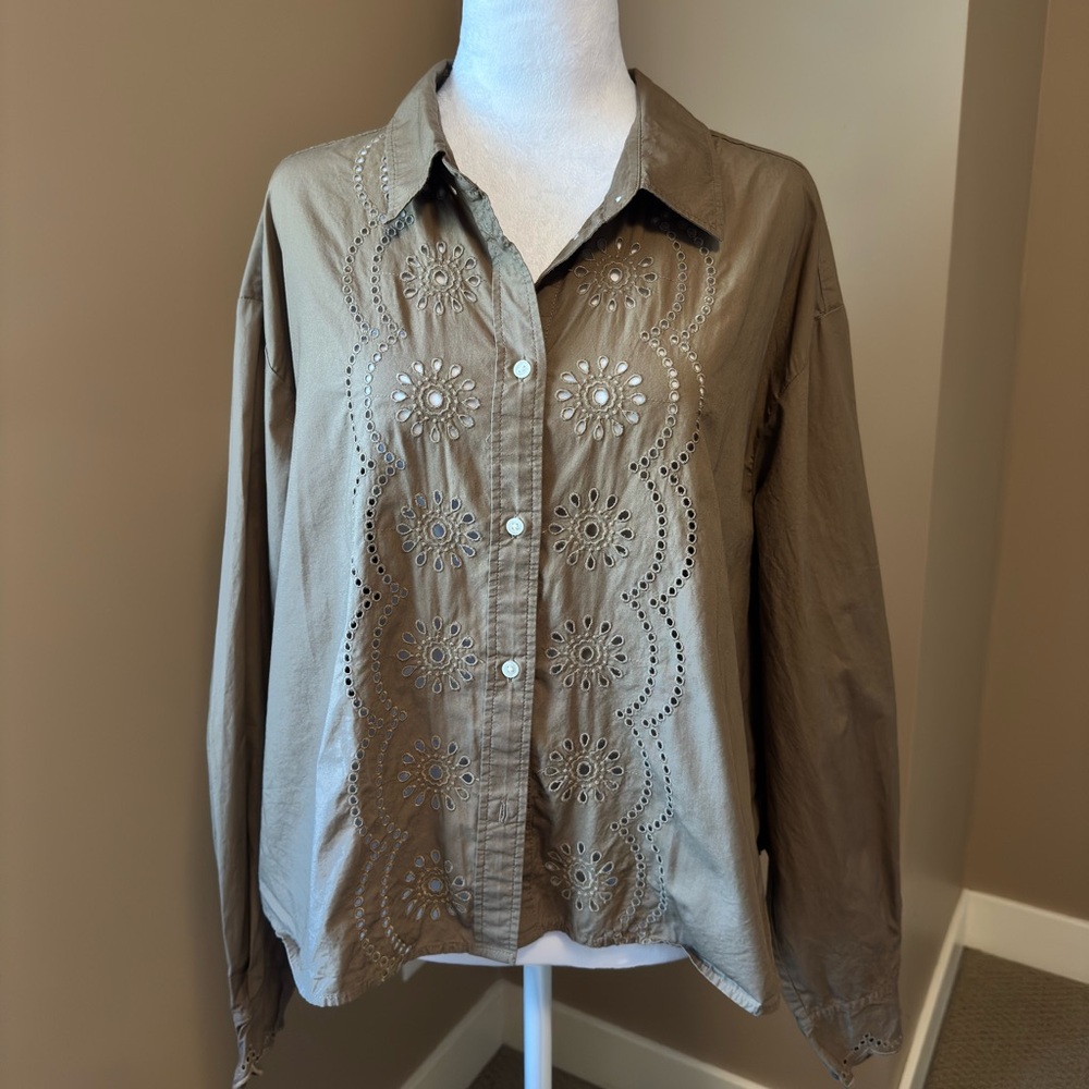 GAP Olive-Taupe Emroidery Button-Down Shirt